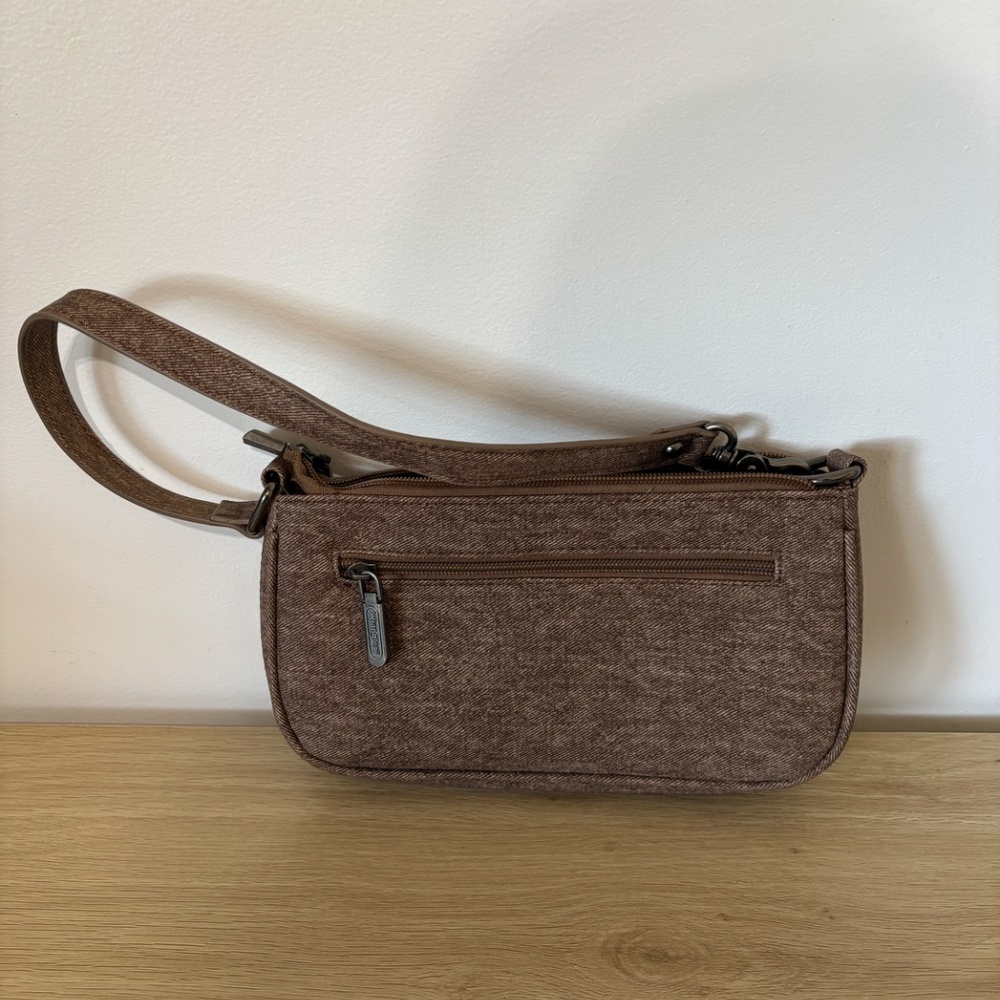 Wrangler Shoulder Purse - Picture 2 of 3